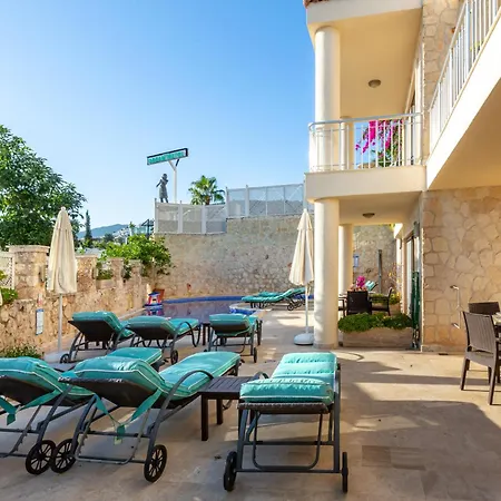 Apartment Truffle - Bohemian Raspberry Kalkan
